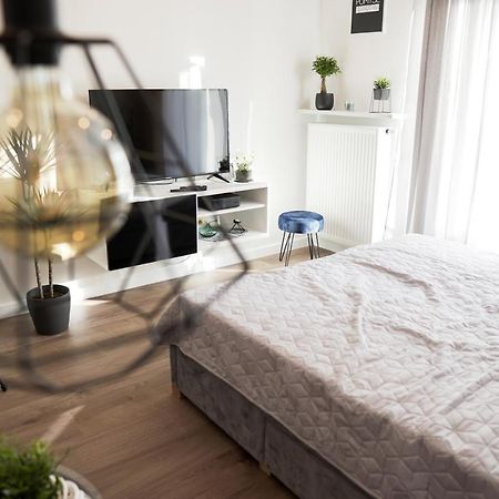 Vizzit Us Premium Apartments Warschau Exterior foto