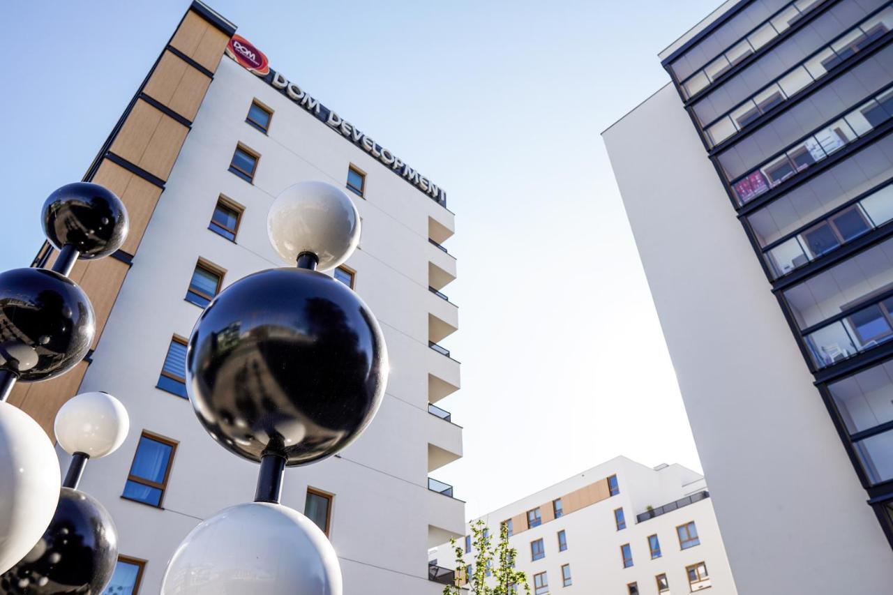 Vizzit Us Premium Apartments Warschau Exterior foto