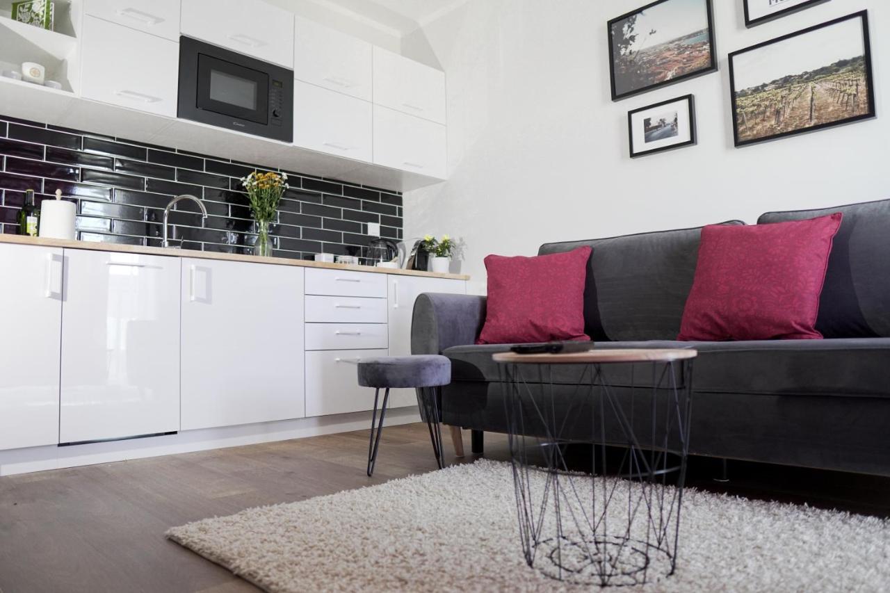 Vizzit Us Premium Apartments Warschau Exterior foto